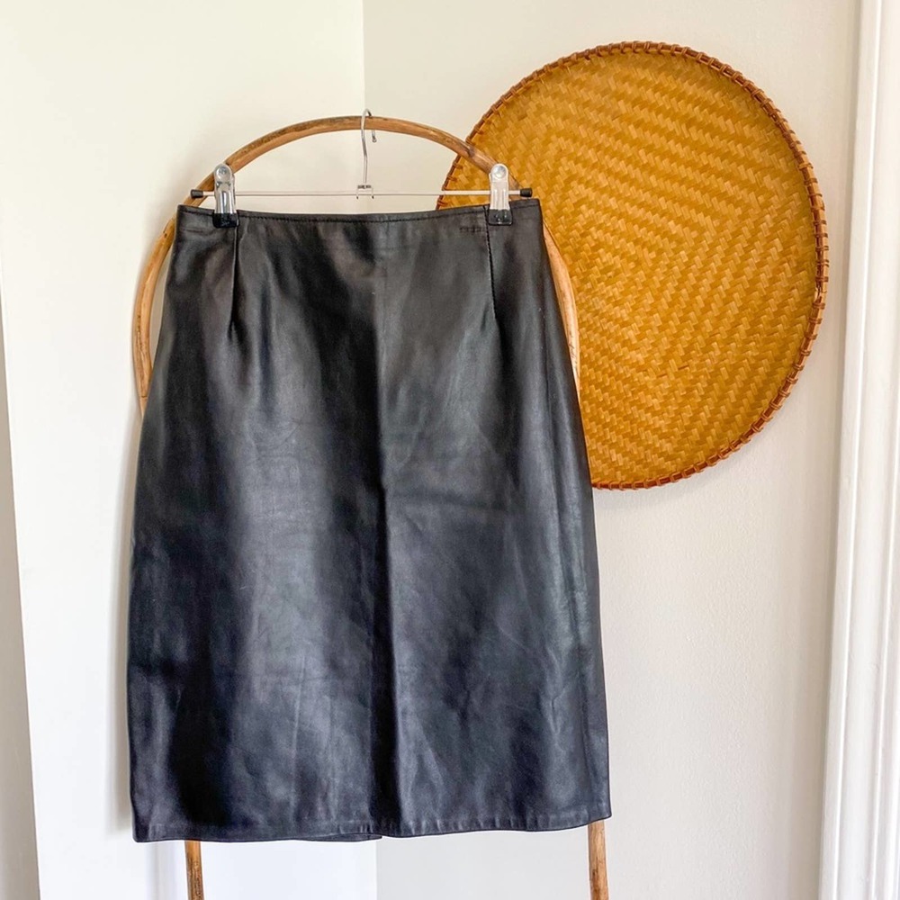 VINTAGE 100% leather black skirt high rise slit 8